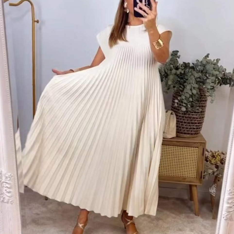 Seli | Leichtes und frisches Plisseekleid