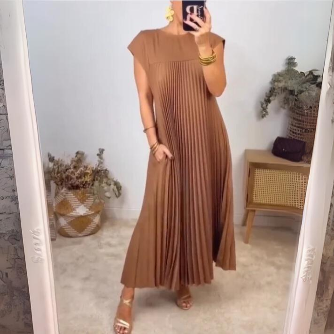 Seli | Leichtes und frisches Plisseekleid