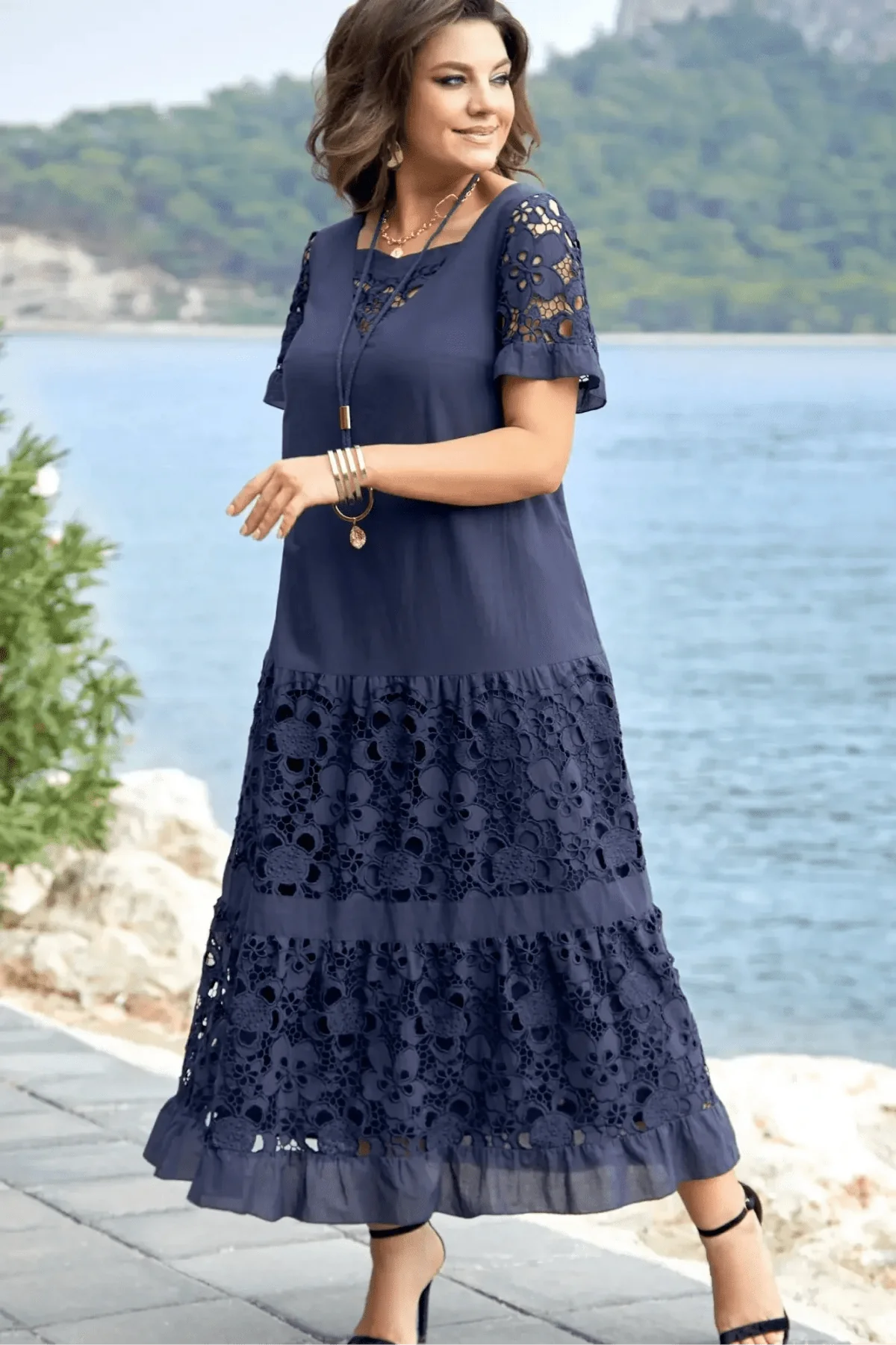 Flora | Elegant Plisseekleid