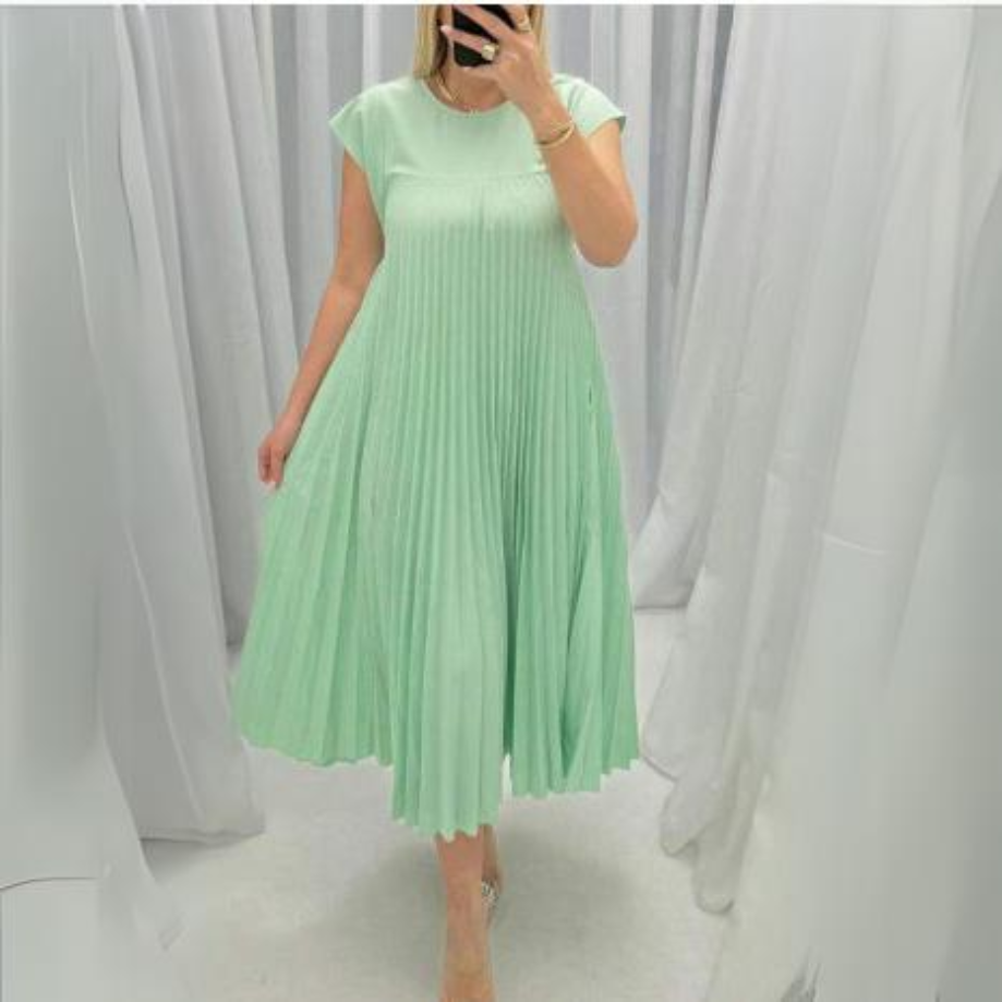 Seli | Leichtes und frisches Plisseekleid
