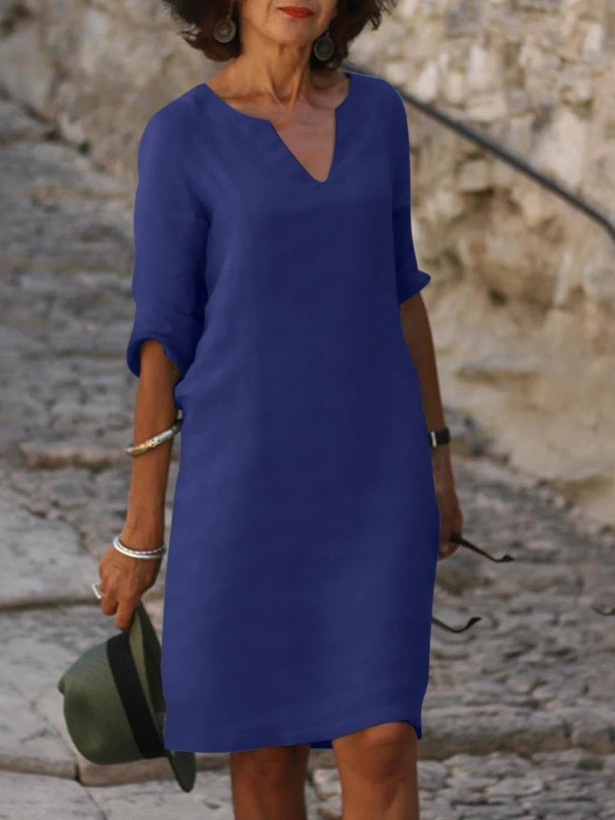 Saoirse | Dress mit V-Ausschnitt, das den Bauch bedeckt