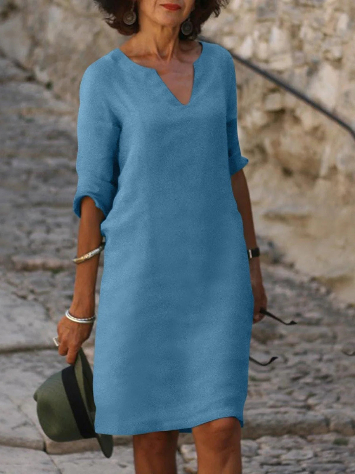 Saoirse | Dress mit V-Ausschnitt, das den Bauch bedeckt